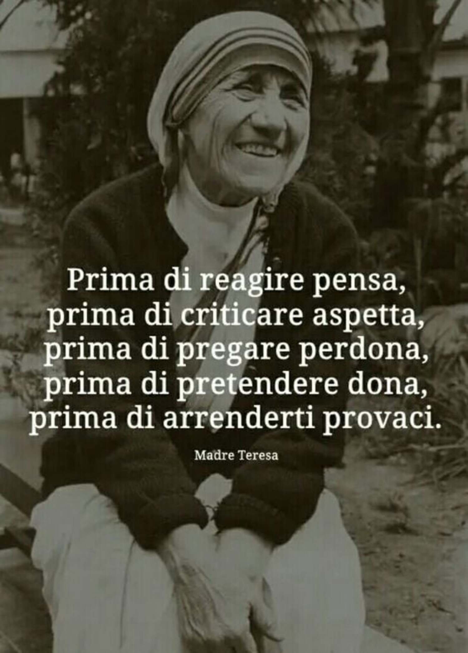 Poesia Di Madre Teresa Di Calcutta Immagini e frasi di Madre Teresa di Calcutta - DioViBenedica.it